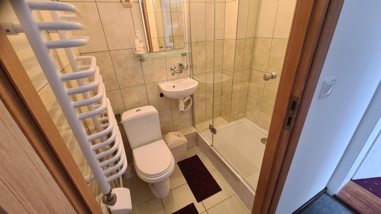 Milusia Muszyna Hotel ภายนอก รูปภาพ